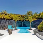 El Cactus Willa Teguise (Lanzarote)
