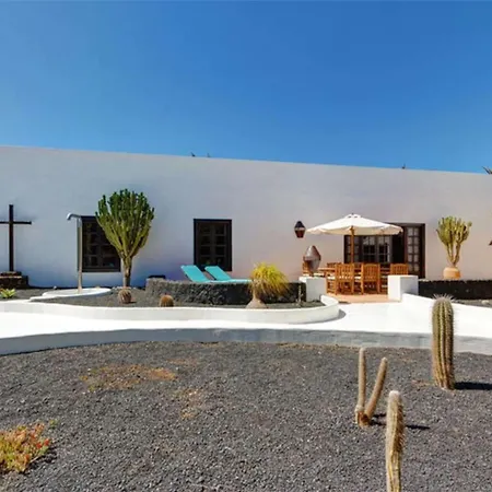 El Cactus Βίλα